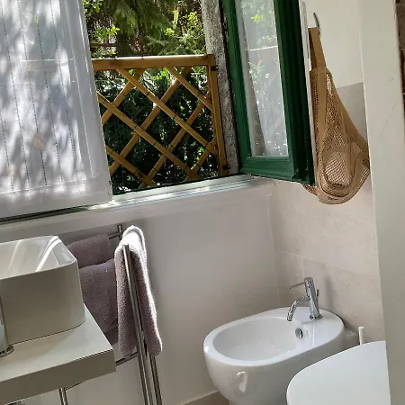 25 - Near Metro M3 * Milan