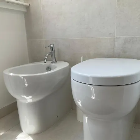 25 - Near Metro M3 * Milan